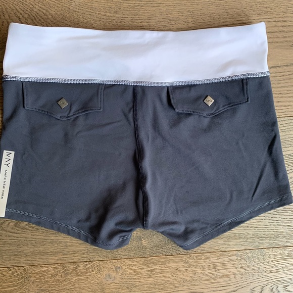 Spandex shorts - Picture 2 of 5